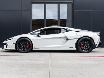 2026 Lamborghini Temerario Base