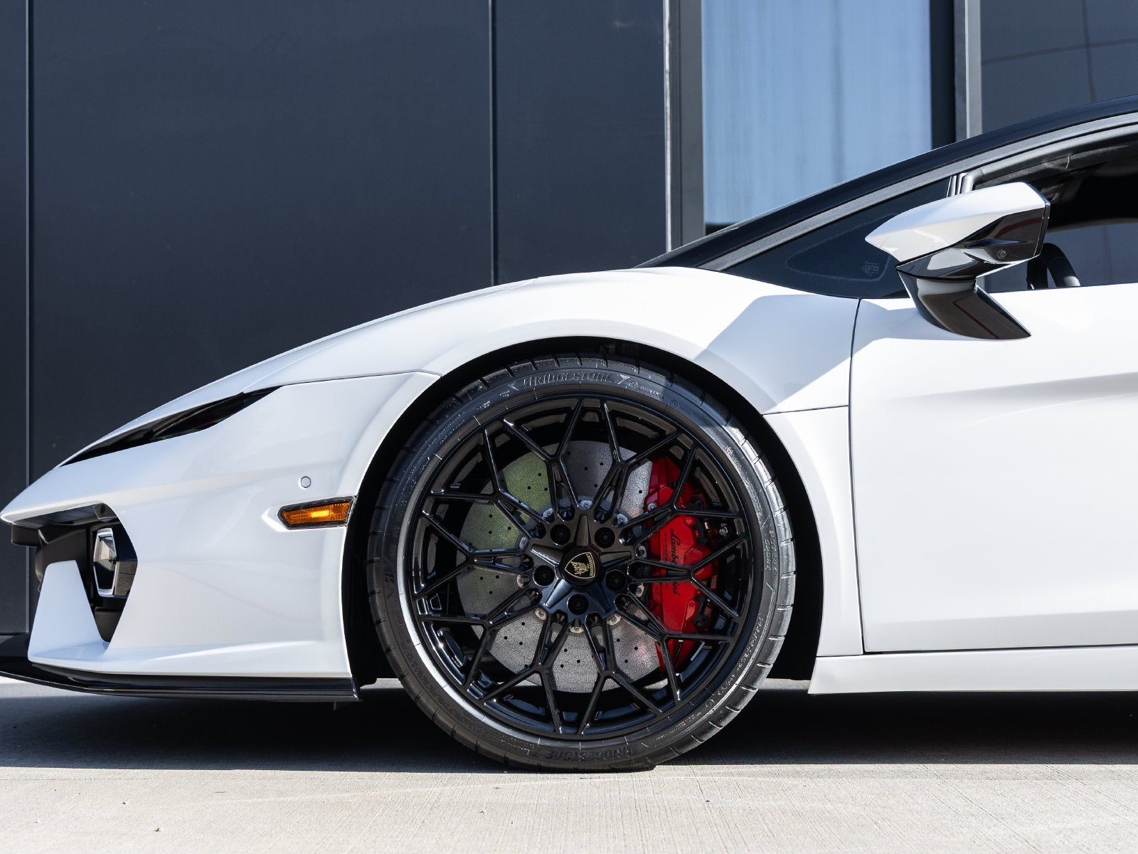 2026 Lamborghini Temerario Base