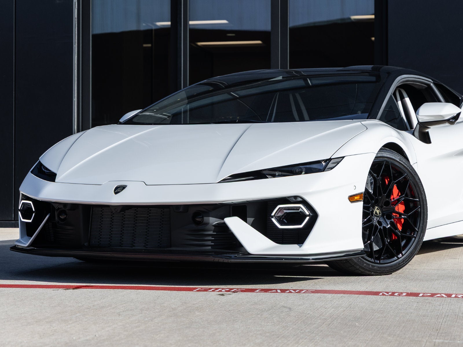 2026 Lamborghini Temerario Base