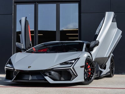 2024 Lamborghini Revuelto Base