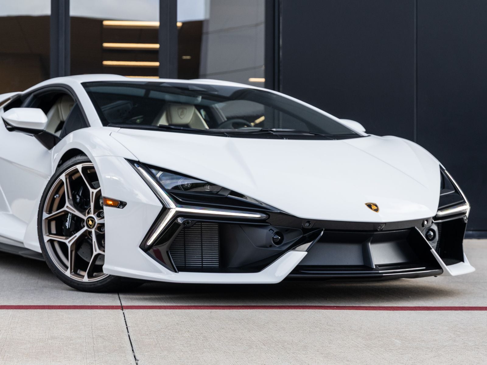 2024 Lamborghini Revuelto Base