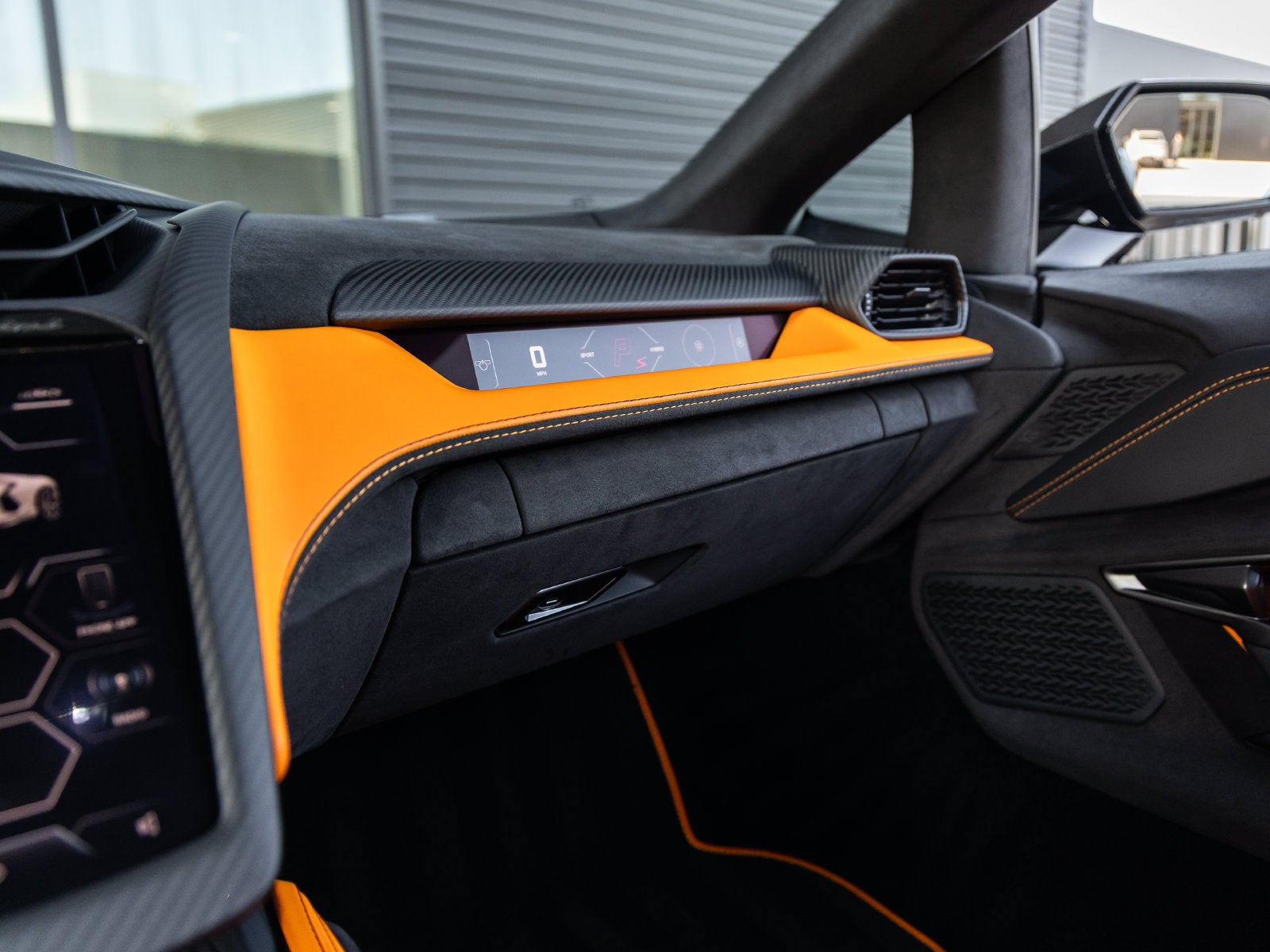 2025 Lamborghini Revuelto Base
