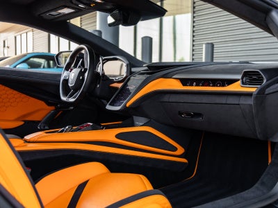 2025 Lamborghini Revuelto Base