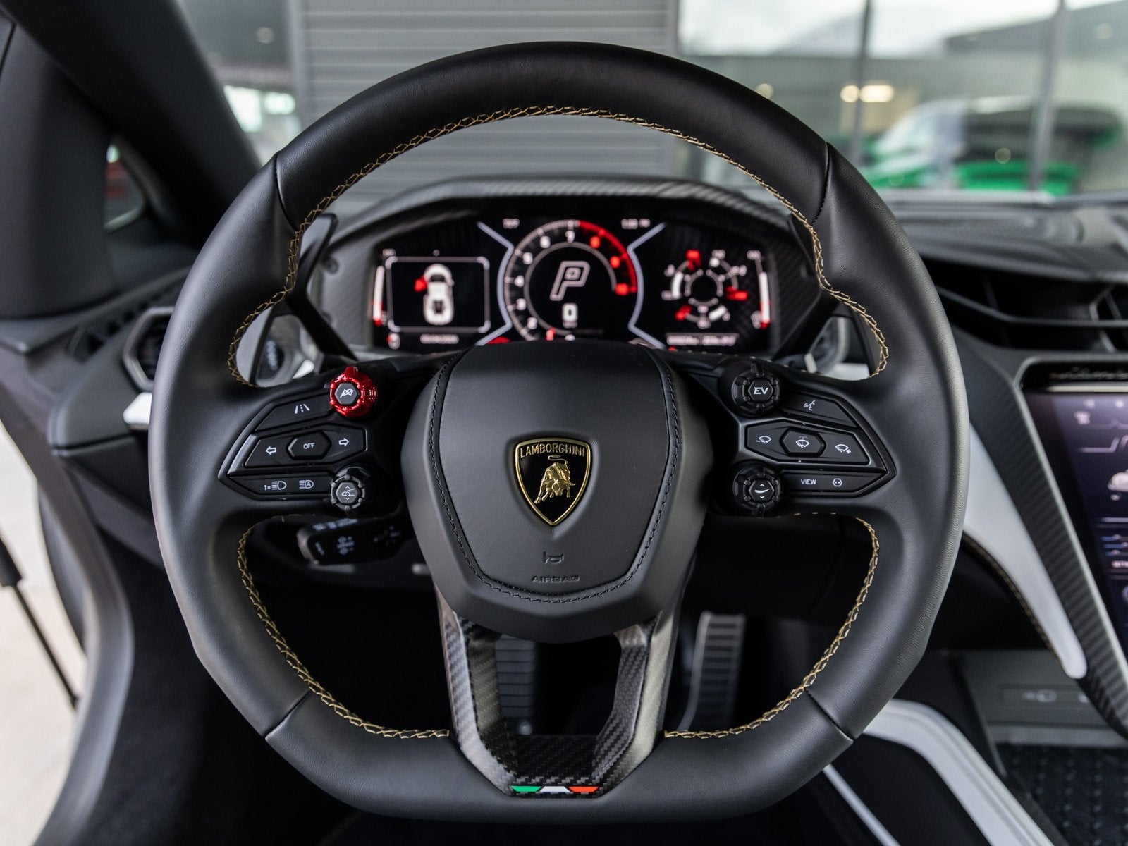 2025 Lamborghini Revuelto Base