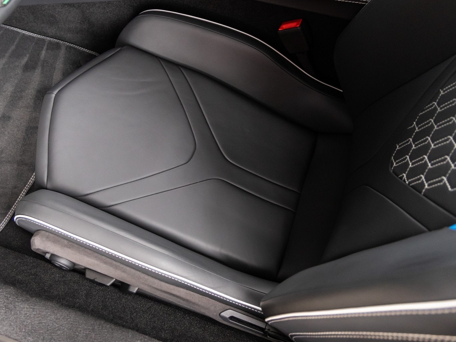 2024 Lamborghini Revuelto Base