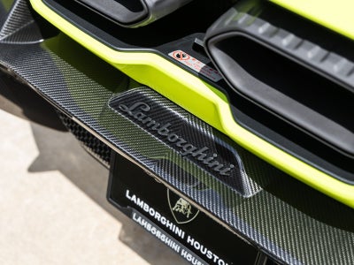 2025 Lamborghini Revuelto Base