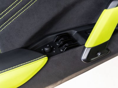 2025 Lamborghini Revuelto Base