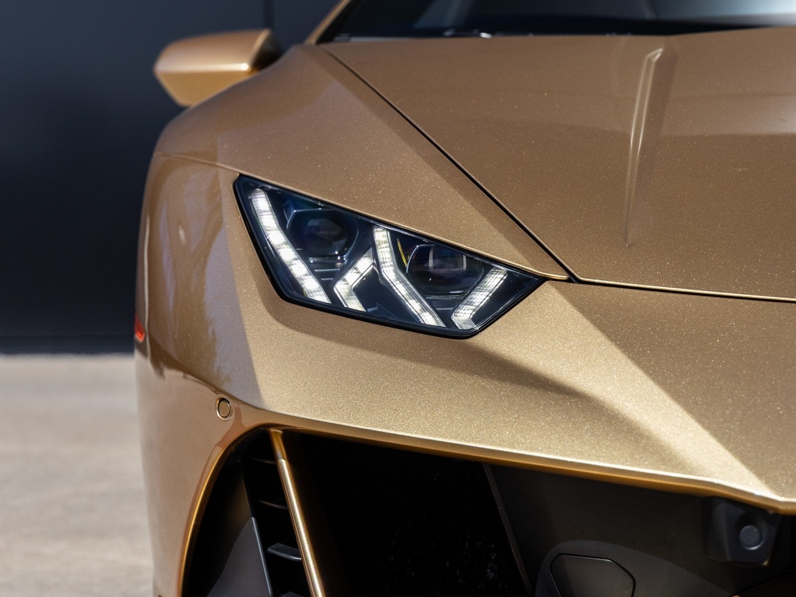 2020 Lamborghini Huracan EVO Base