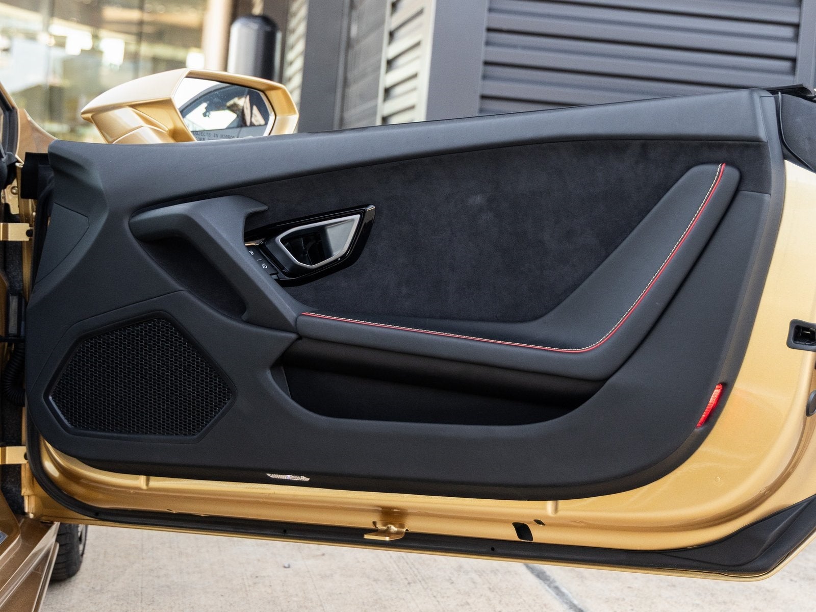 2020 Lamborghini Huracan EVO Base