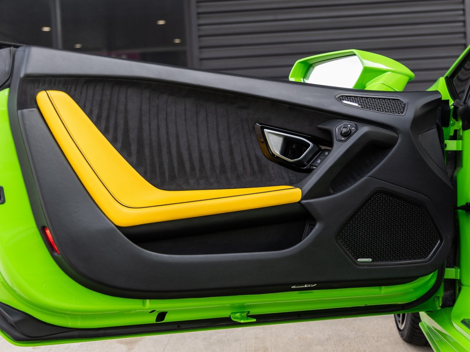 2020 Lamborghini Huracan EVO Base