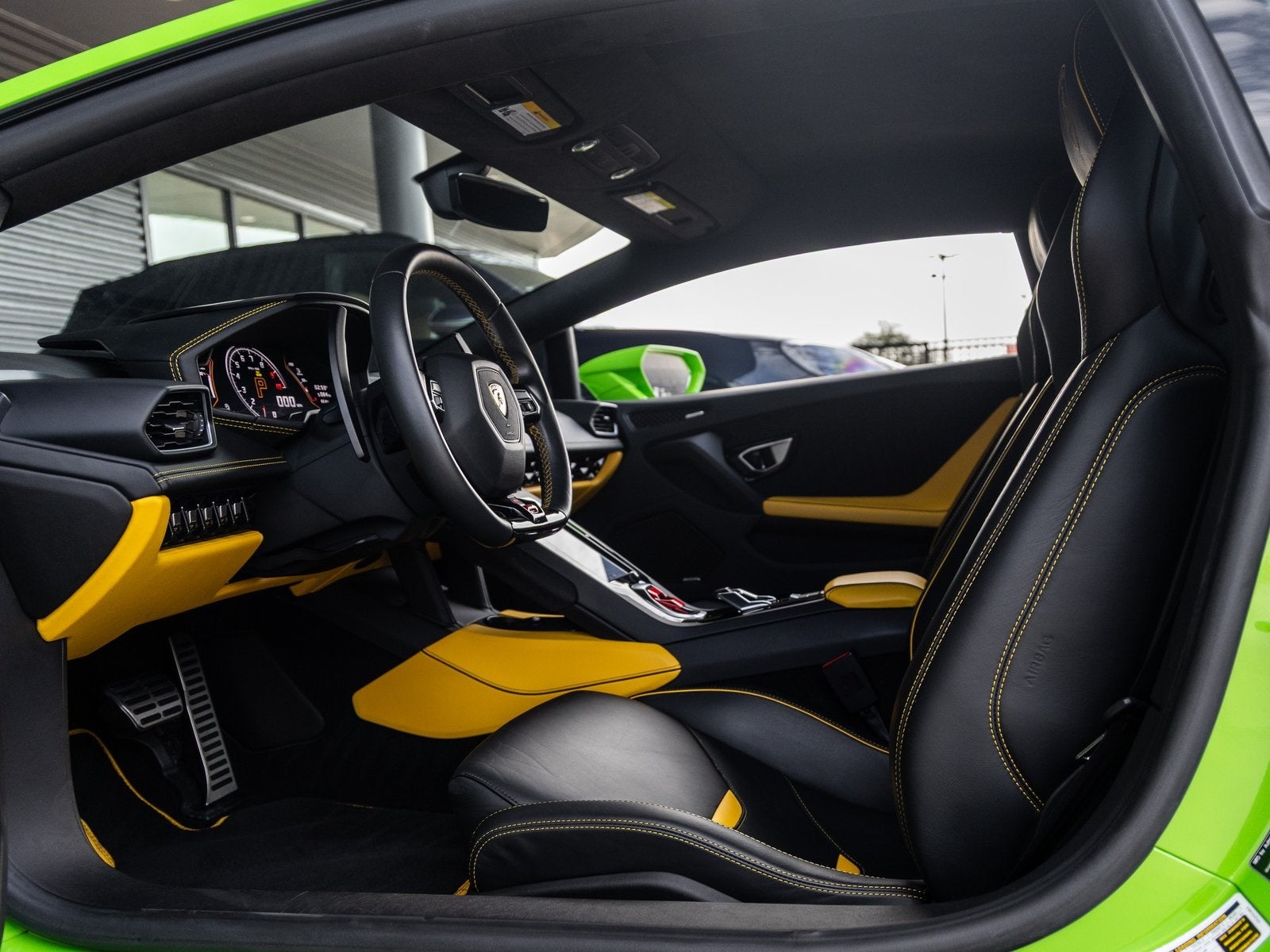 2020 Lamborghini Huracan EVO Base