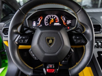 2020 Lamborghini Huracan EVO Base
