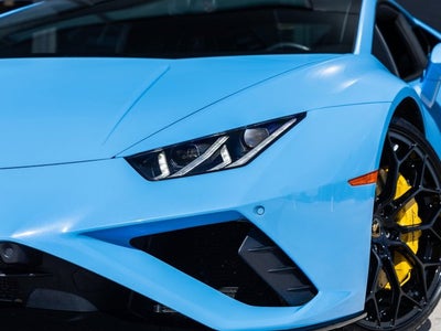 2023 Lamborghini Huracan EVO Base