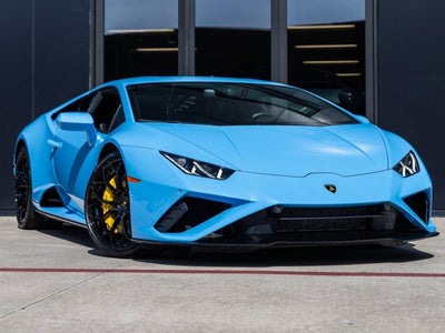 2023 Lamborghini Huracan EVO Base