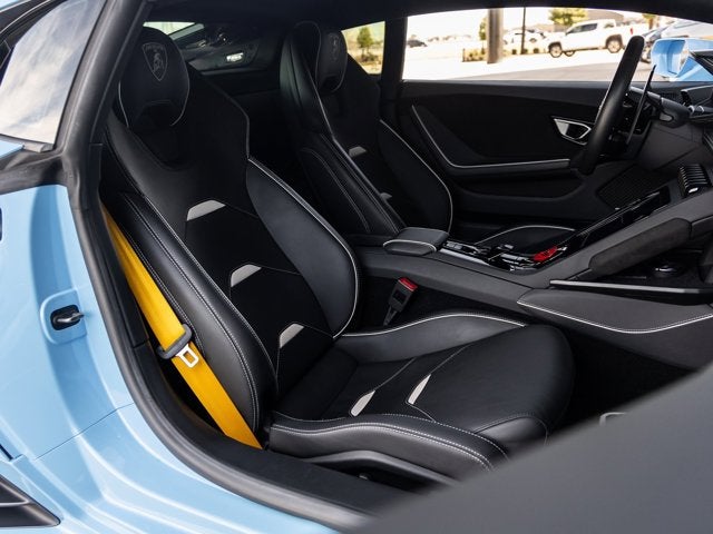 2023 Lamborghini Huracan EVO Base