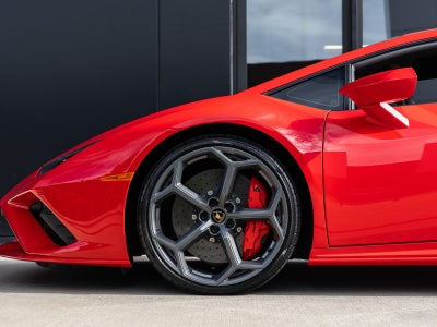 2023 Lamborghini Huracan EVO Base