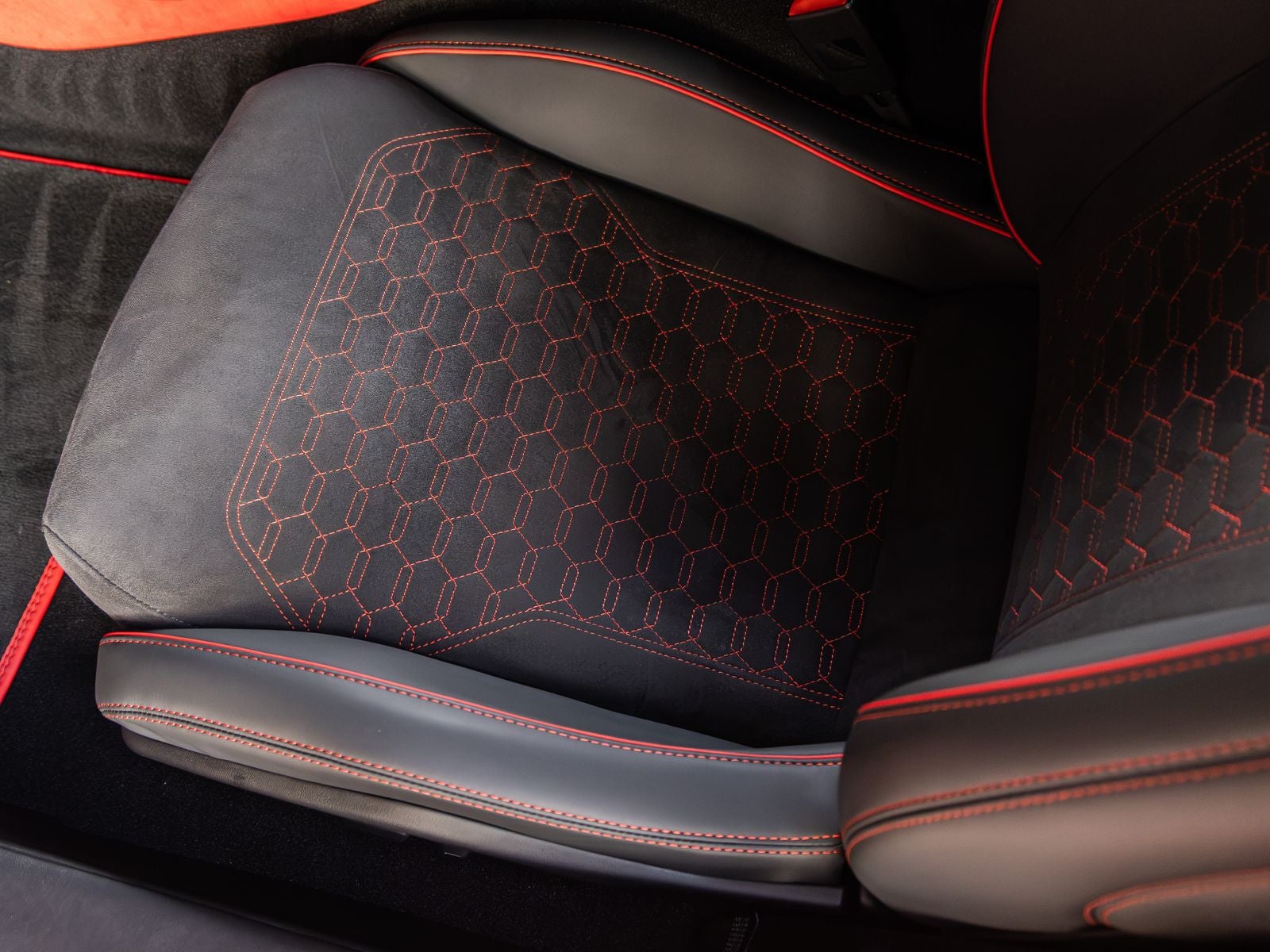 2023 Lamborghini Huracan EVO Base