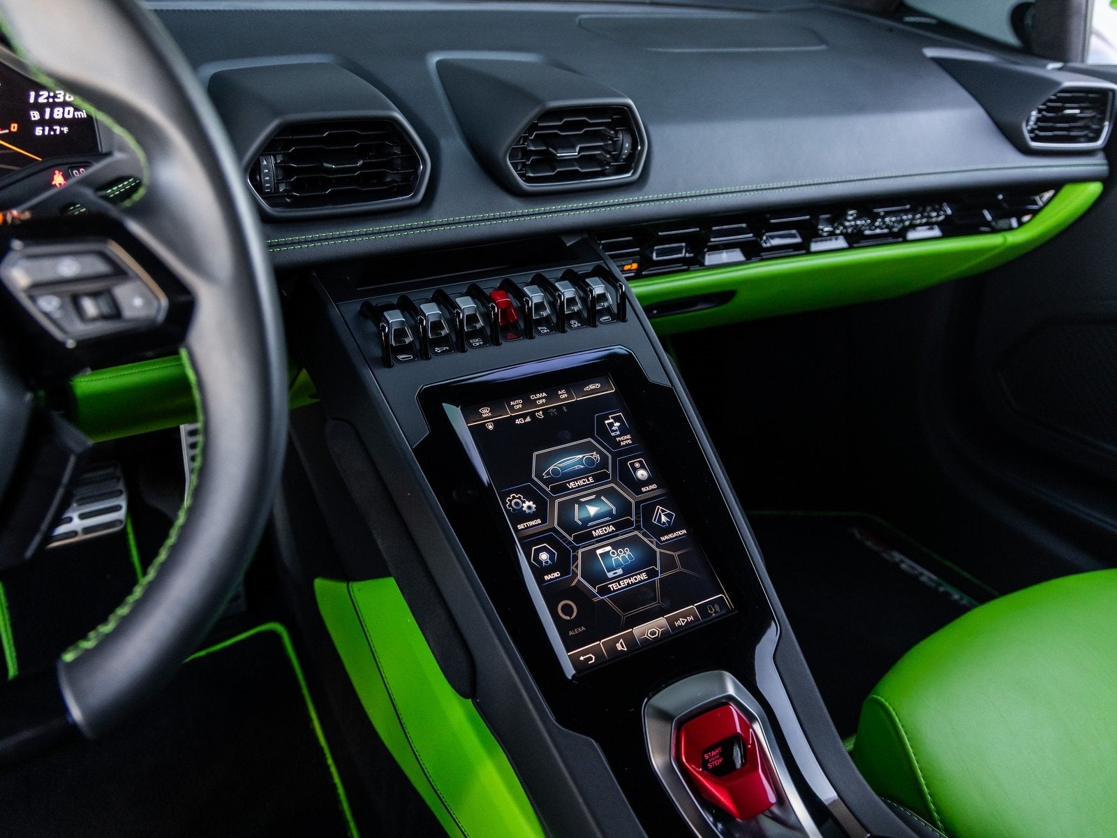 2022 Lamborghini Huracan EVO Base