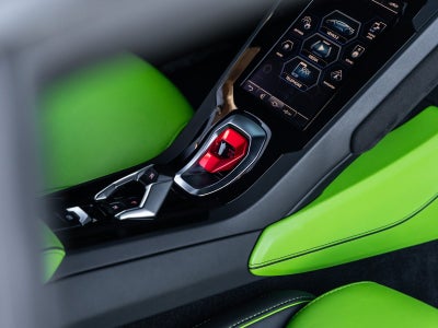 2022 Lamborghini Huracan EVO Base