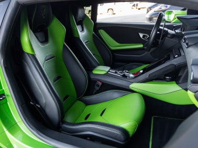 2022 Lamborghini Huracan EVO Base