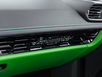 2023 Lamborghini Huracan EVO Base