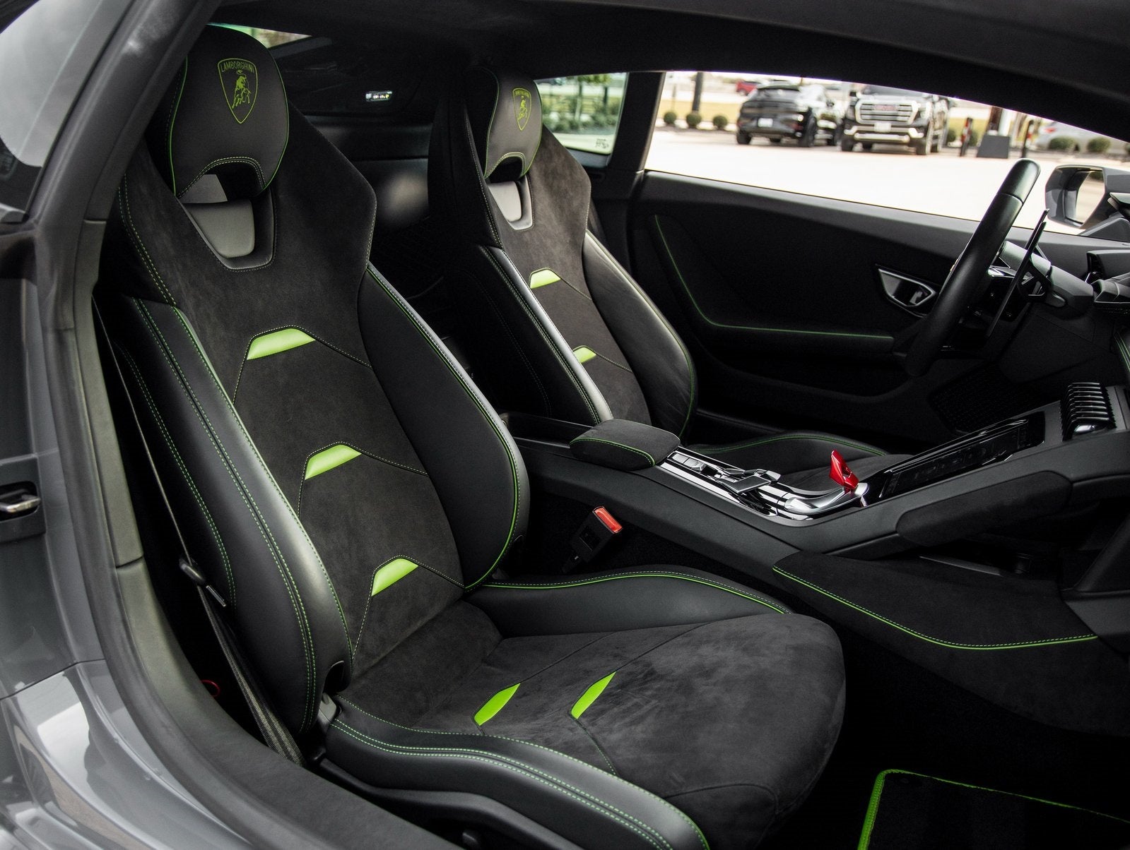 2021 Lamborghini Huracan EVO Base