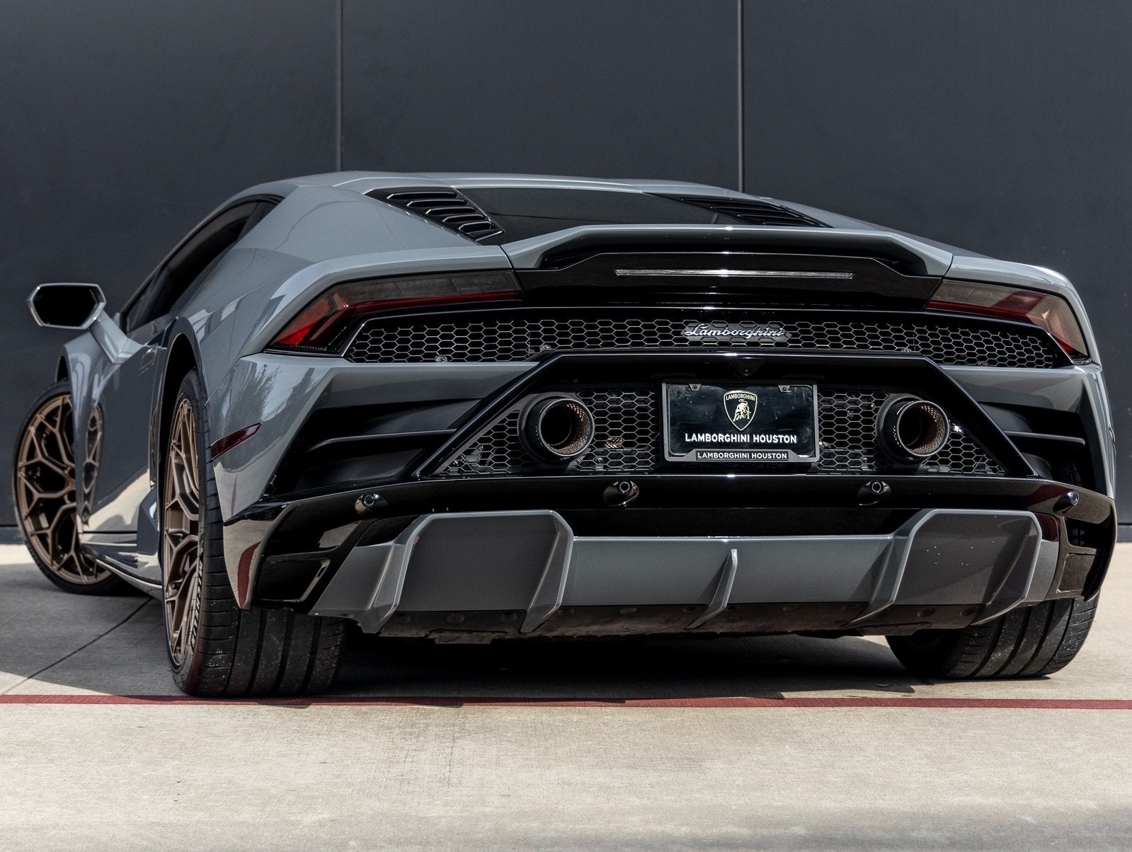 2021 Lamborghini Huracan EVO Base