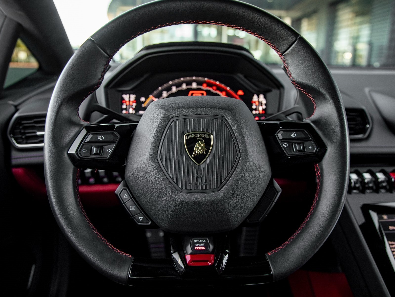 2023 Lamborghini Huracan EVO Base