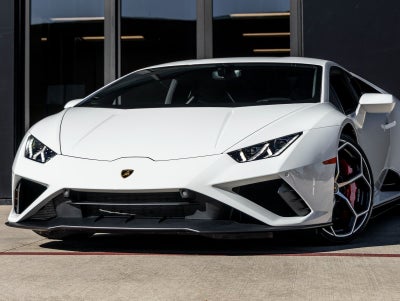 2023 Lamborghini Huracan EVO Base