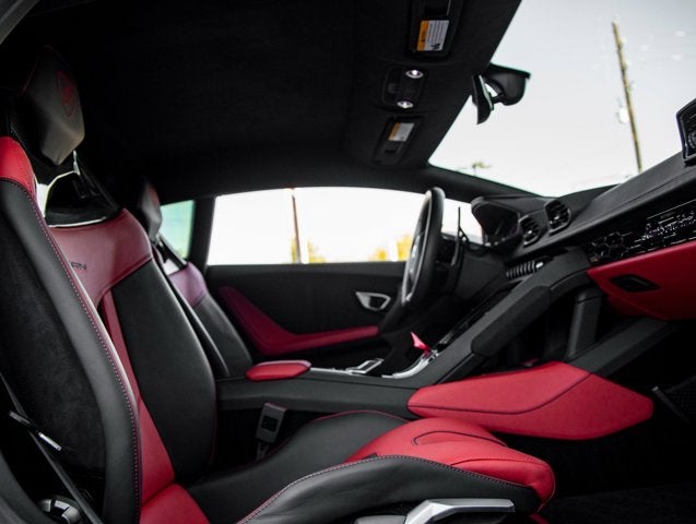 2023 Lamborghini Huracan EVO Base