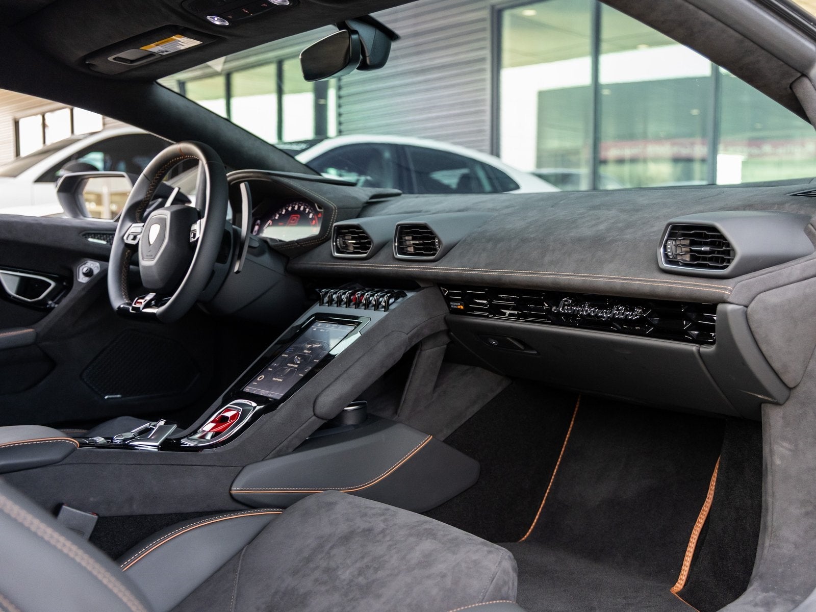 2024 Lamborghini Huracan Sterrato Base