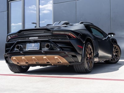 2024 Lamborghini Huracan Sterrato Base