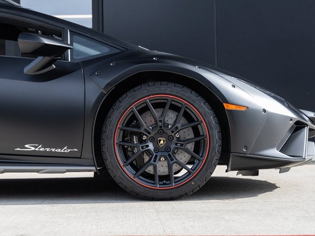 2023 Lamborghini Huracan Sterrato Base