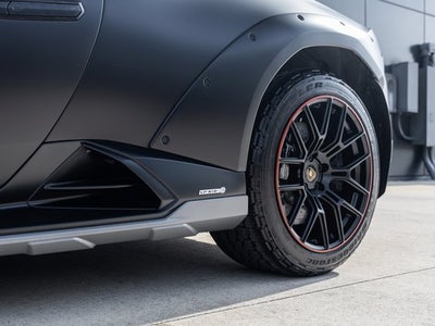 2023 Lamborghini Huracan Sterrato Base