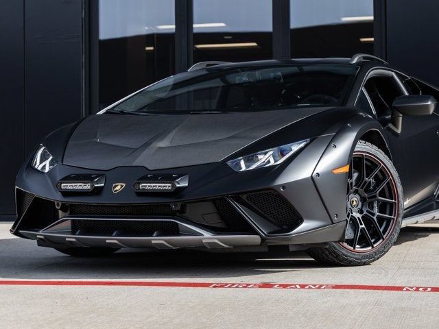 2023 Lamborghini Huracan Sterrato Base
