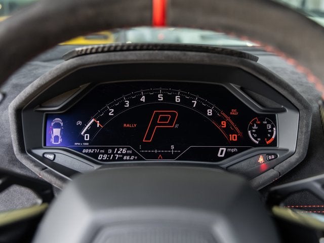 2023 Lamborghini Huracan Sterrato Base