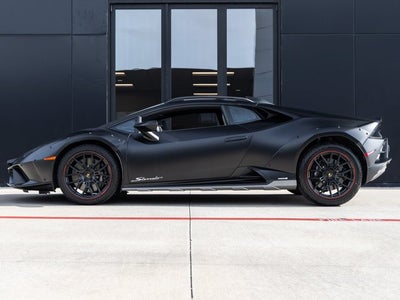 2023 Lamborghini Huracan Sterrato Base