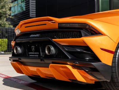2021 Lamborghini Huracan EVO Base