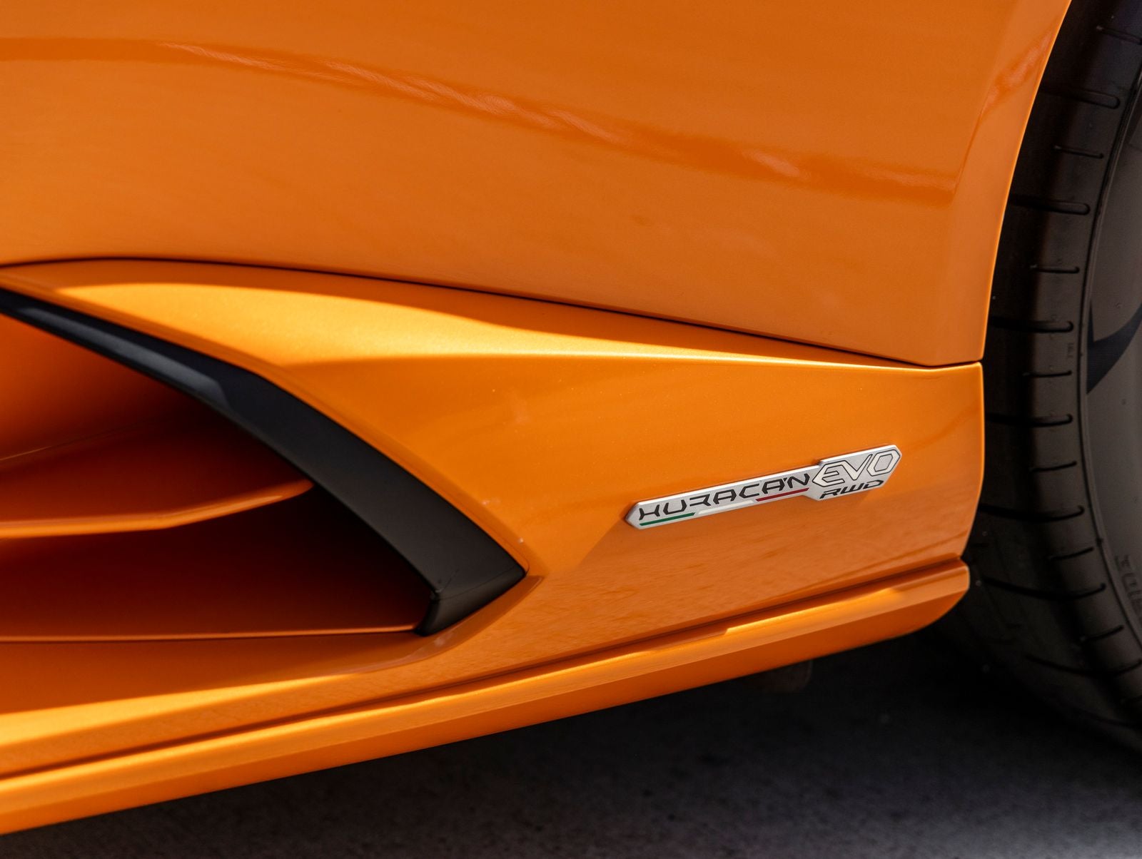 2021 Lamborghini Huracan EVO Base
