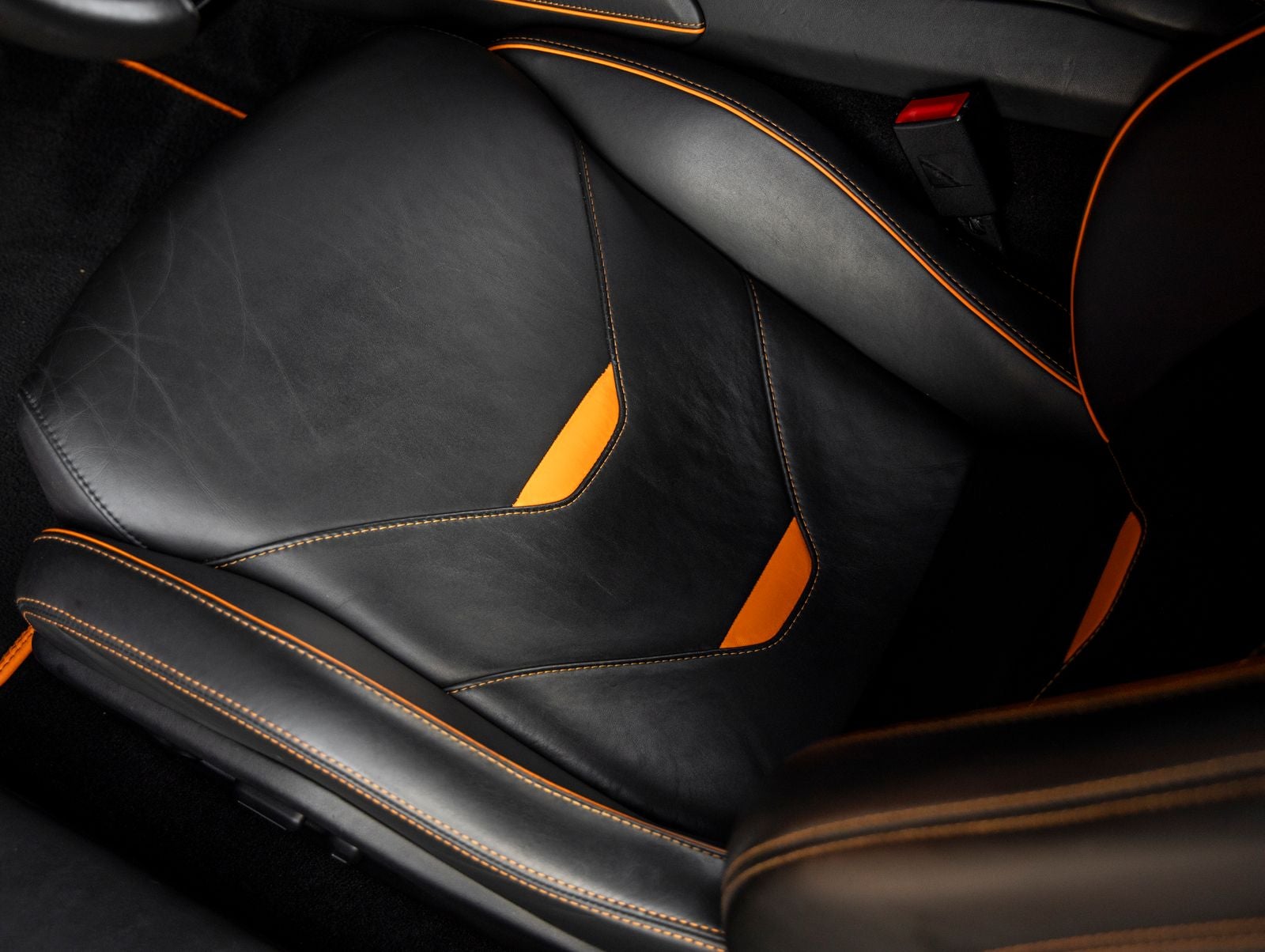 2021 Lamborghini Huracan EVO Base