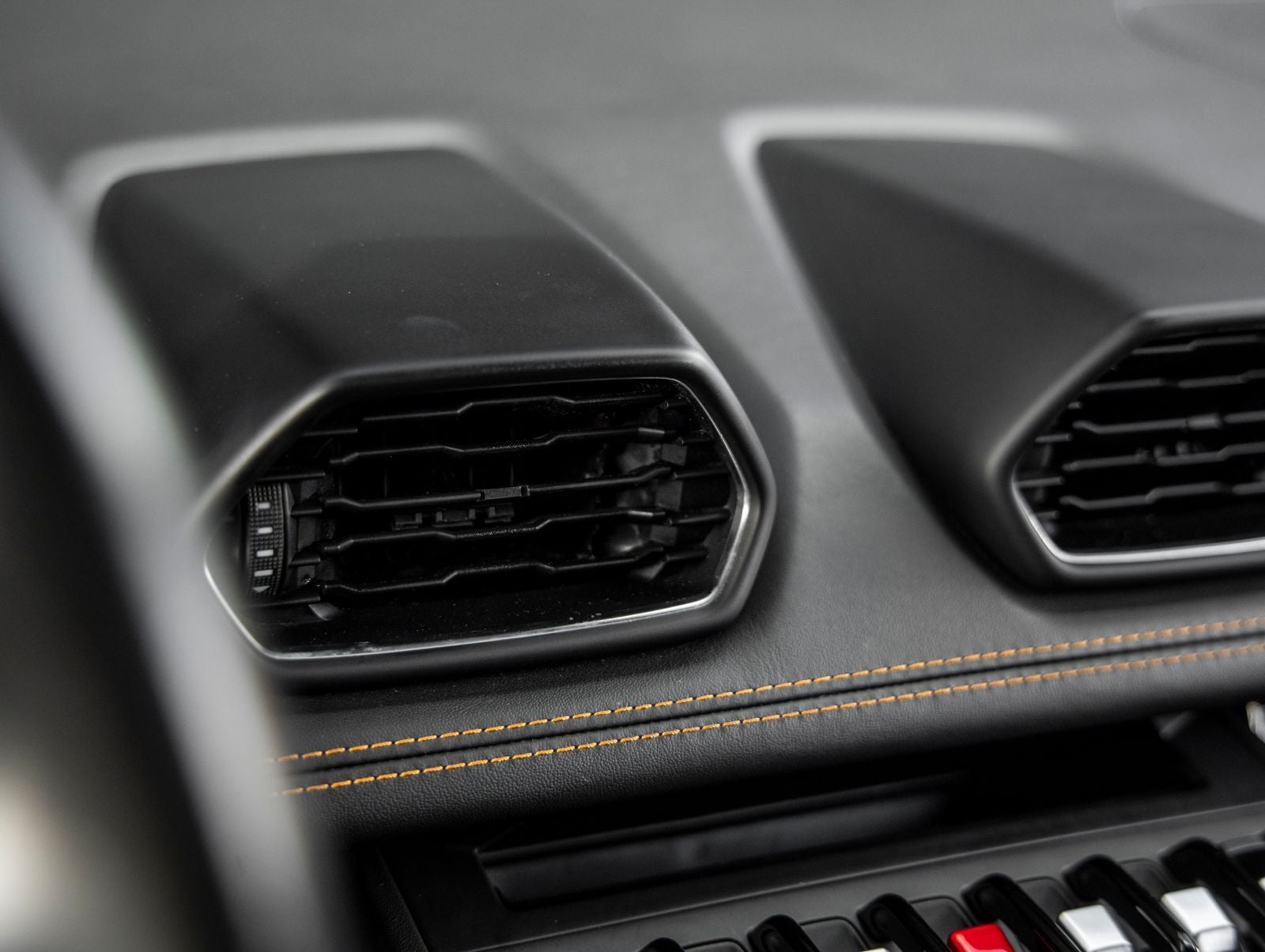 2021 Lamborghini Huracan EVO Base