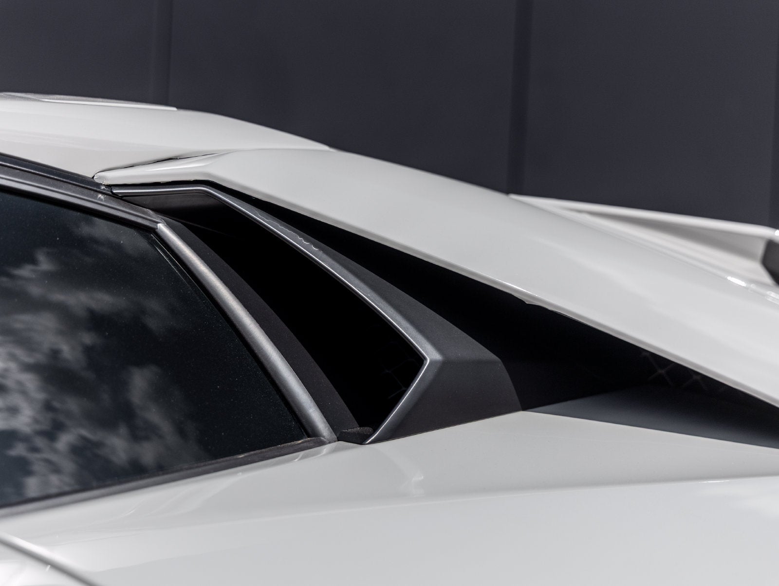 2019 Lamborghini Aventador S Base