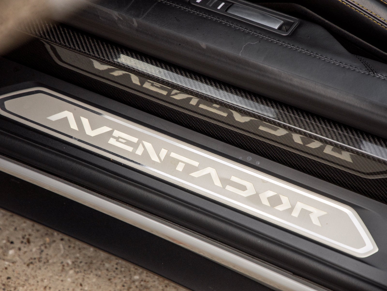 2019 Lamborghini Aventador S Base