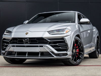 2020 Lamborghini Urus Base