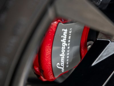 2020 Lamborghini Urus Base