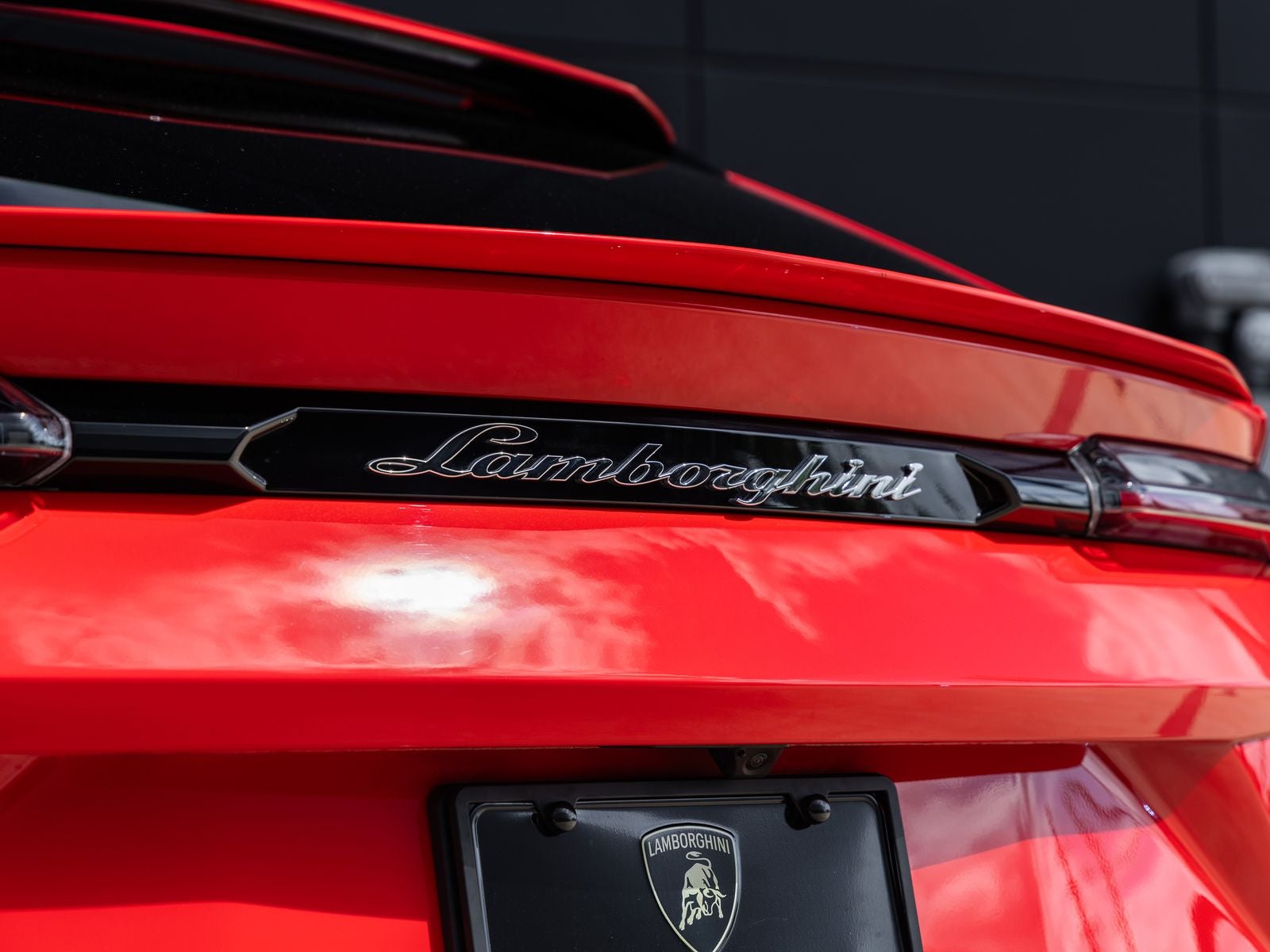 2022 Lamborghini Urus Base