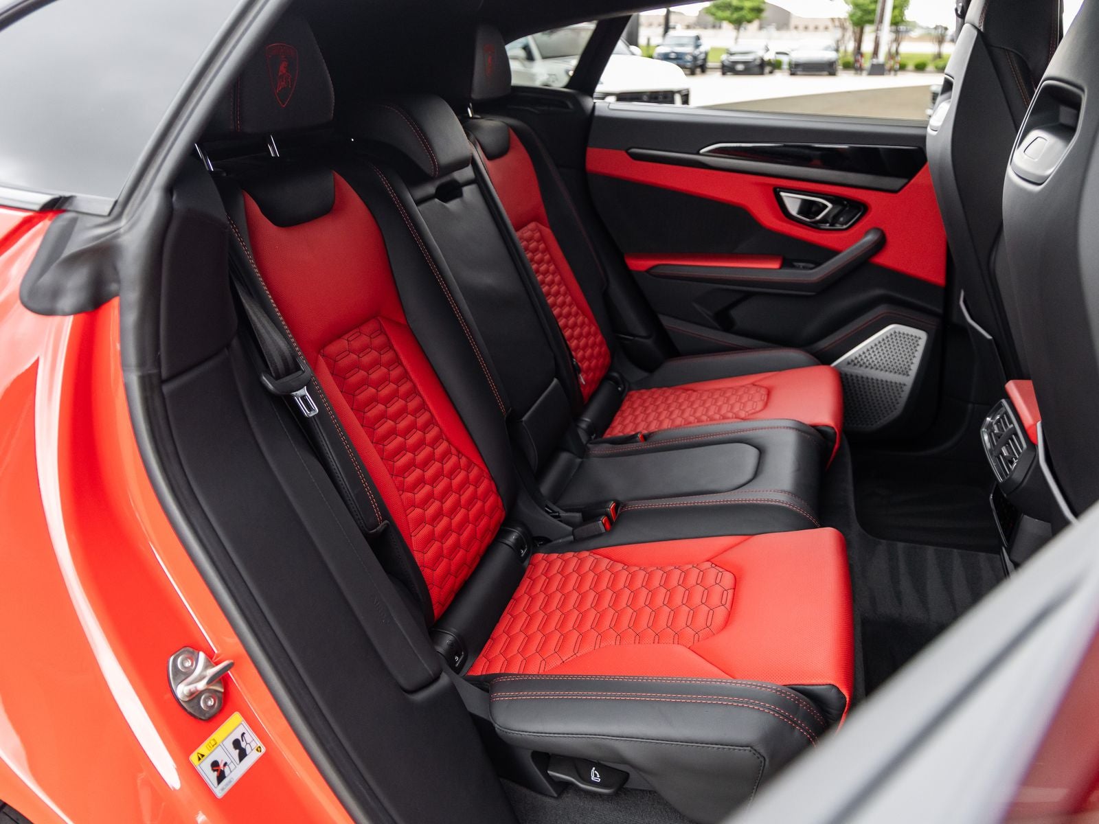 2022 Lamborghini Urus Base