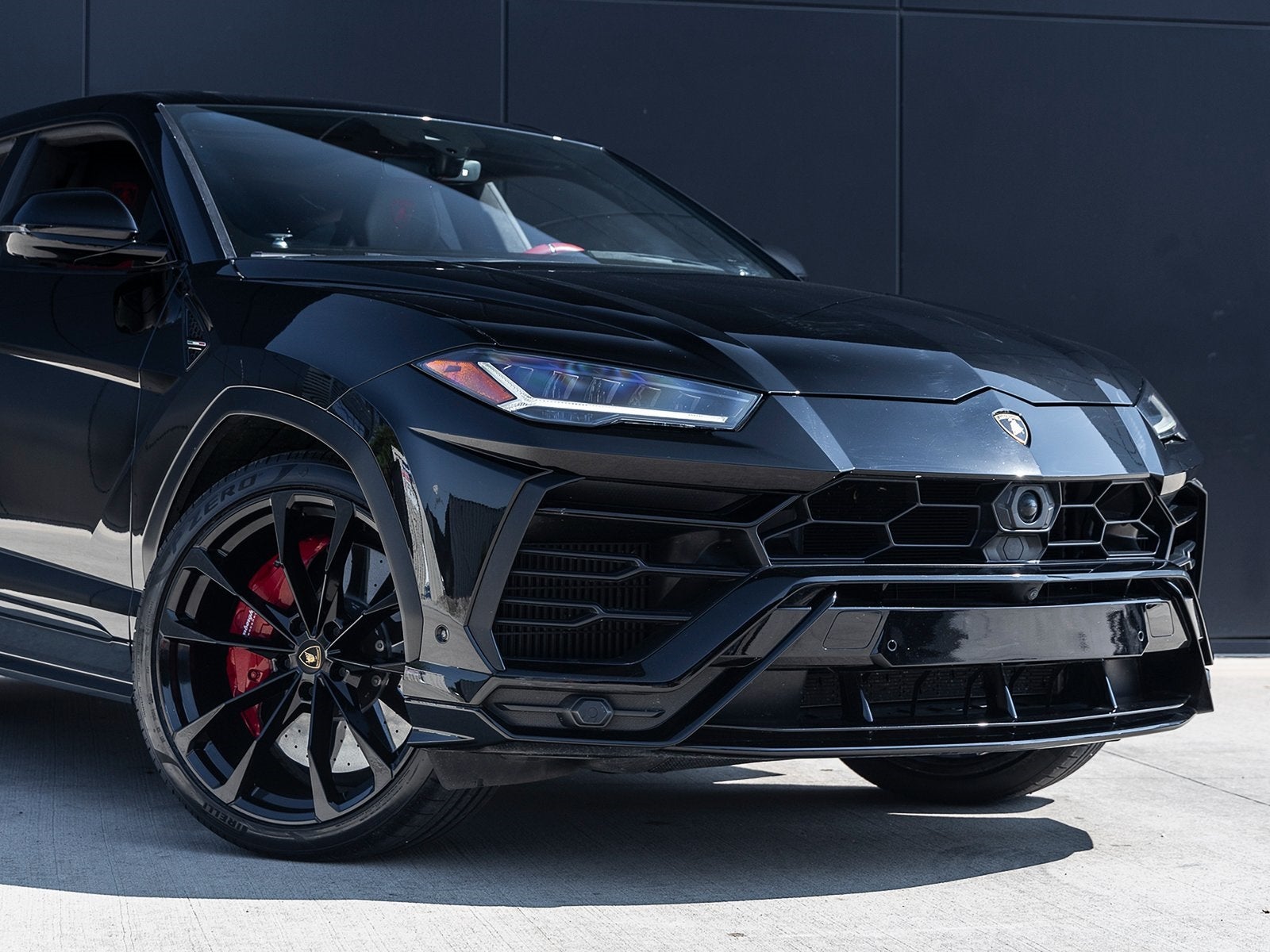2022 Lamborghini Urus Base