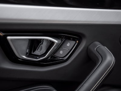 2021 Lamborghini Urus Base