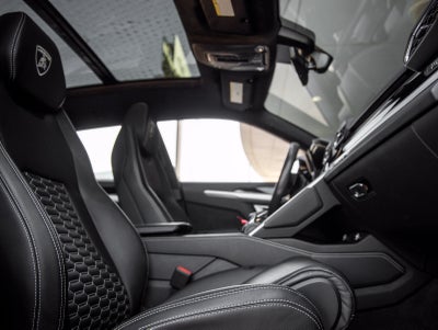 2021 Lamborghini Urus Base